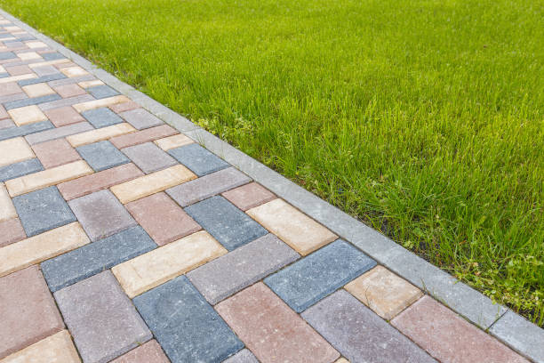 Best Residential Driveway Paver Services  in Bayou Country Clu, LA